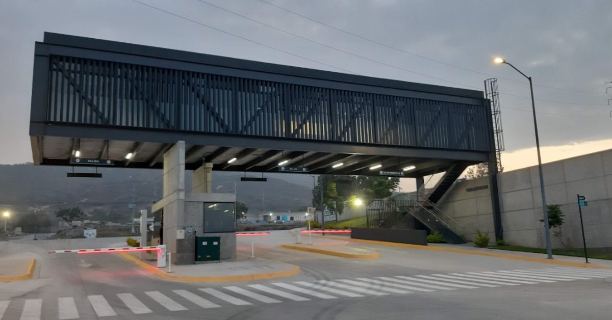 Circuito Sur Parque Industrial Tlajomulco Acceso 2022